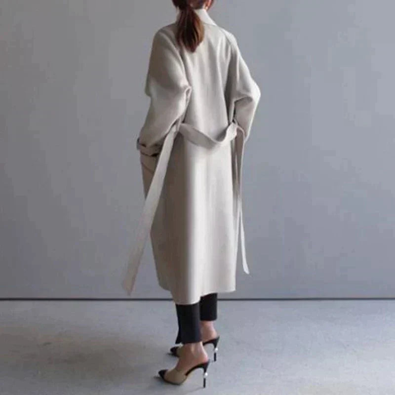 Luxora | Luxuriöser Woll-Trenchcoat