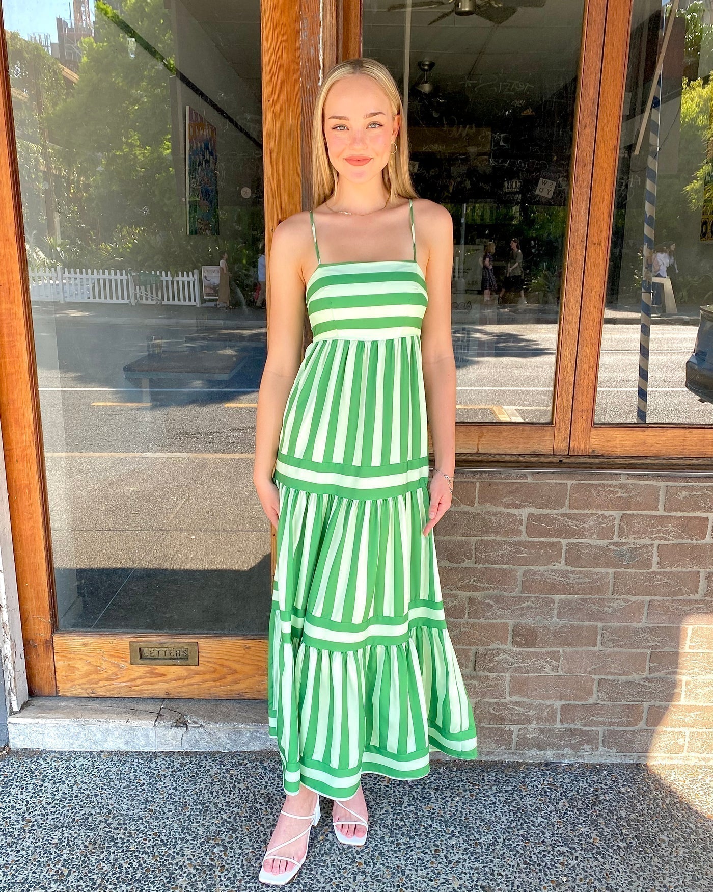 Olivia | Gestreiftes Musterkleid